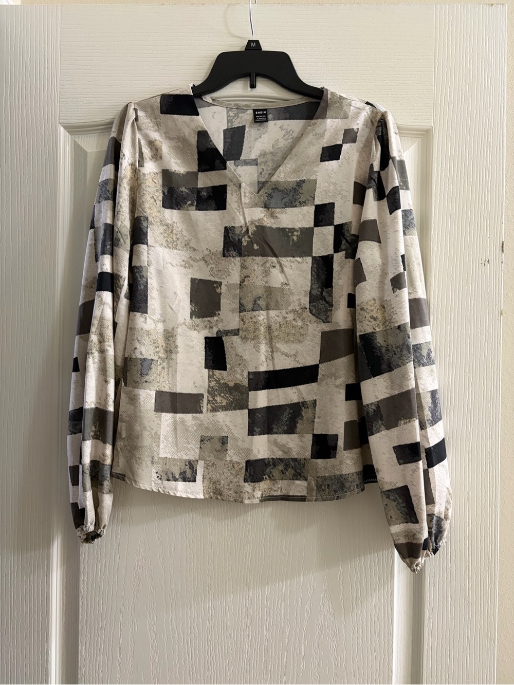 SHEIN Abstract Block Print Long Sleeve Blouse - Black & Cream